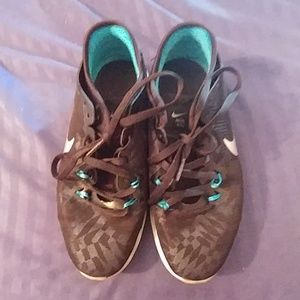 Nike workout shoes